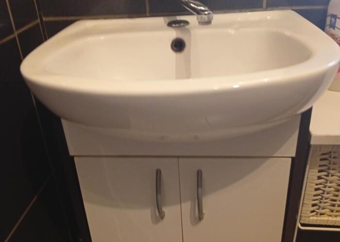 Grajewo ogłoszenia: Sprzedam umywalkę z szafką.