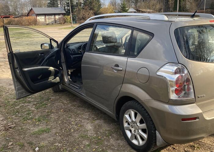 Grajewo ogłoszenia: Sprzedam Toyota corolla verso  2.2d4d 
136 km przebieg 286 tys rok...