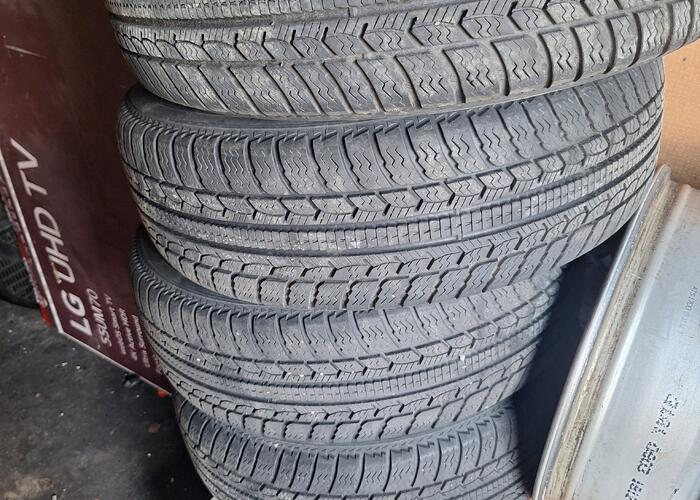 Grajewo ogłoszenia: Sprzedam komplet 4 kół pasujacych do Audi,Vw,Skoda. Opony zimowe...